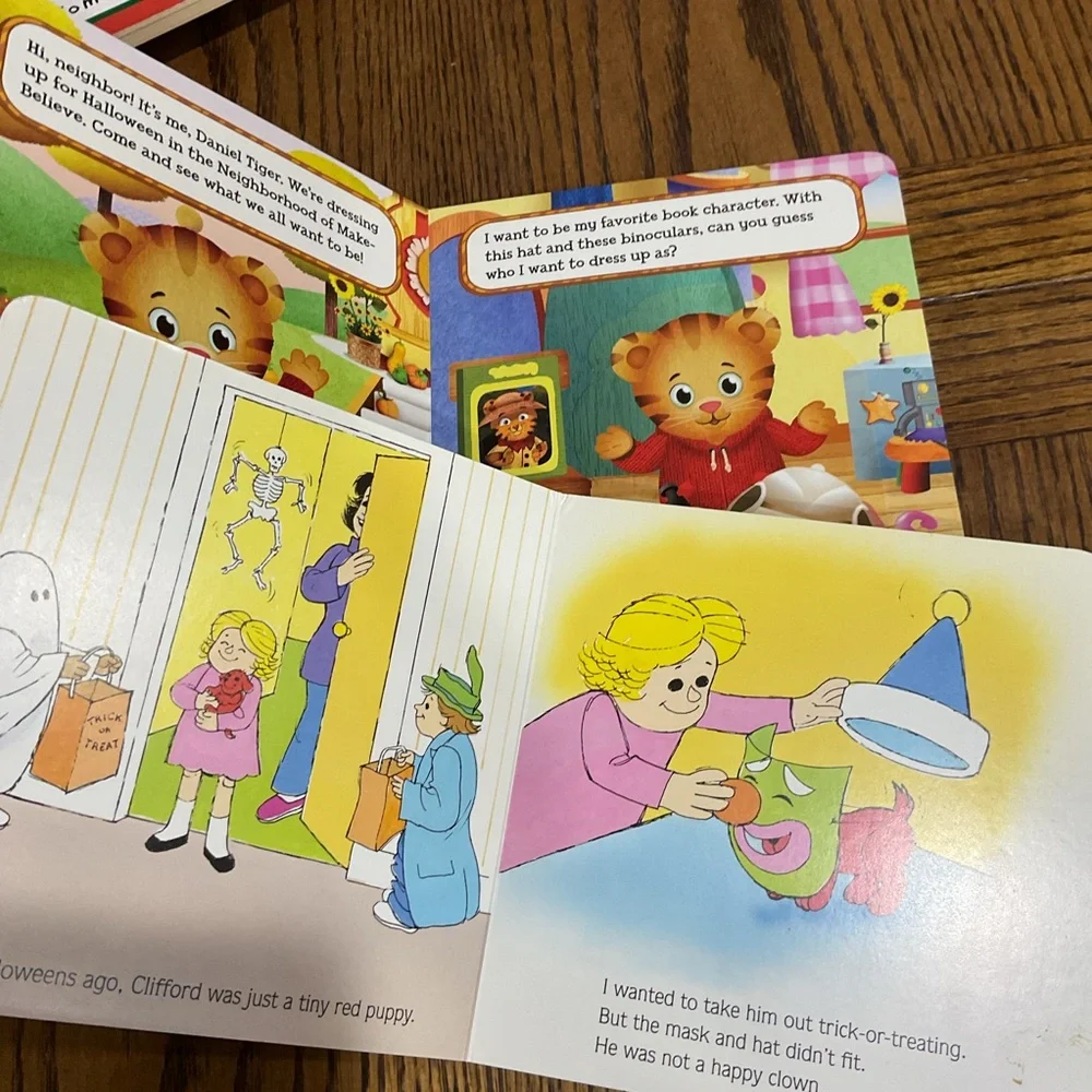 9 Holiday Children's board books Christmas 🎄 Santa 🎅 Halloween 👻 🎃 Easter 🐣